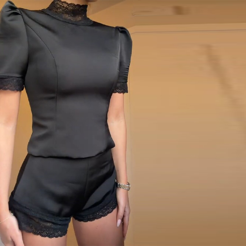 Shoulder Pad Set In - New Satin Lace Edge Top Short