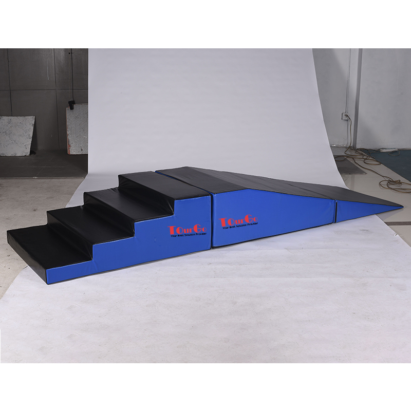 Gymnastics Folding Wedge Mat N - Gripper Foot Walking ulasan dan harga